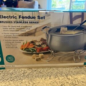 Cuisinart Electric Fondue Set Women OS Silver Like New CEF-30PC Stainless
